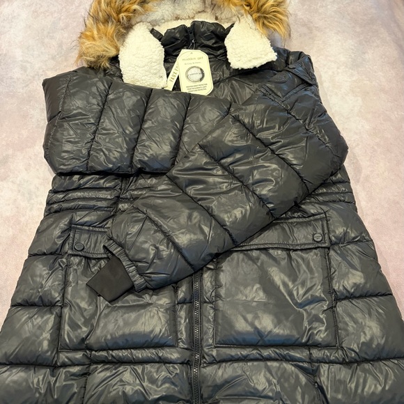 Madden Girl:XL Women Black Puffer Jacket with Faux Fur Hood Pockets - Picture 3 of 13